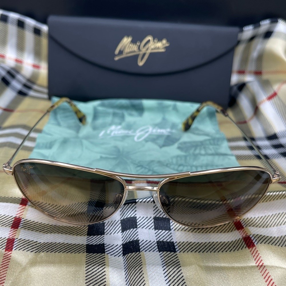 BABY BEACH ~ Maui Jim ~ POLARIZED~TITANIUM ~Sunglasses
